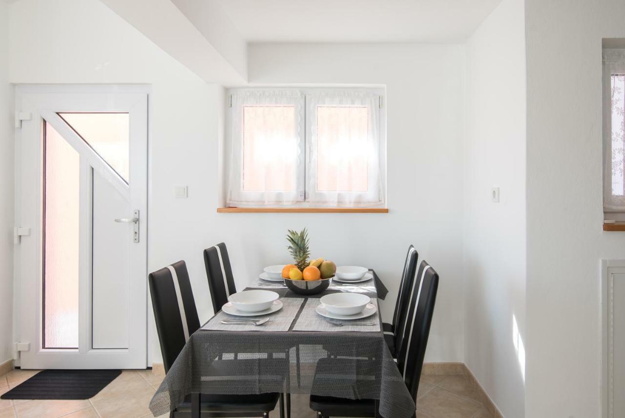 פרמנטורה Apartment Lavanda מראה חיצוני תמונה
